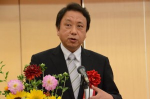 審査委員長を務めた野田塾の小川英範塾長